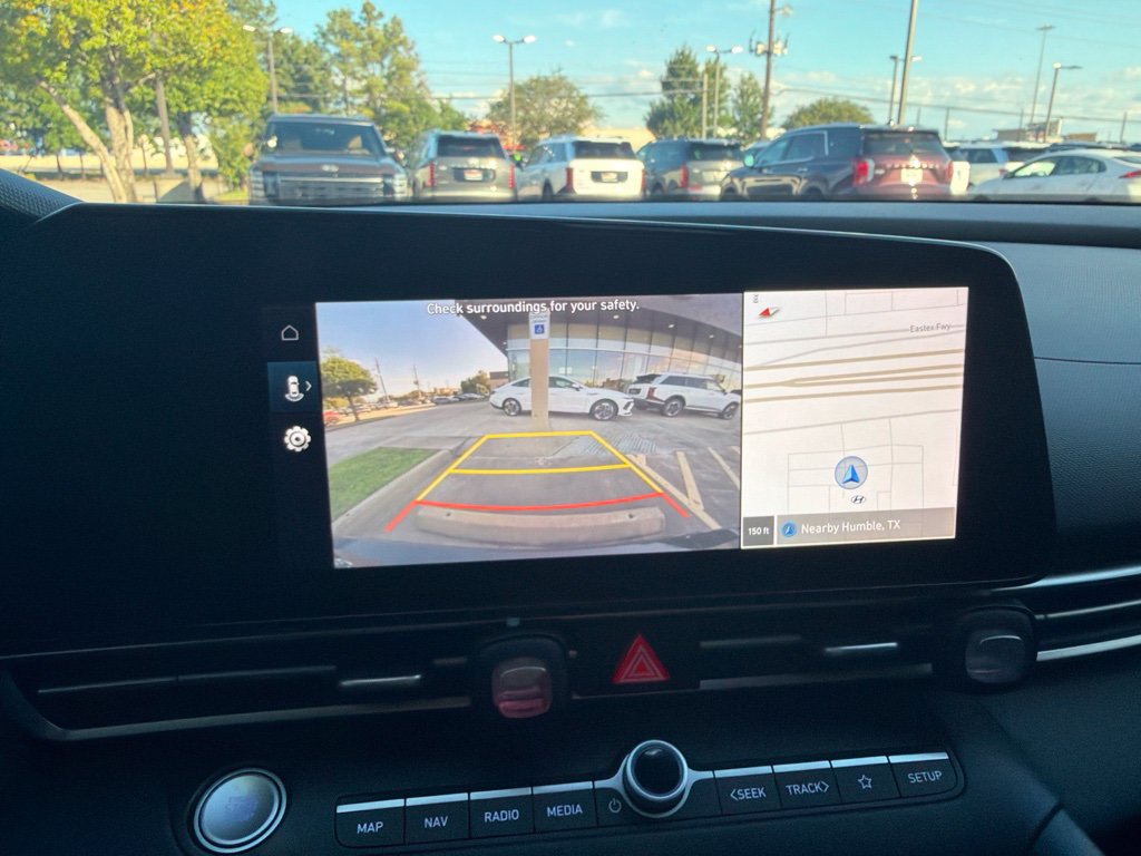 Used 2023 Hyundai Elantra SEL Sedan