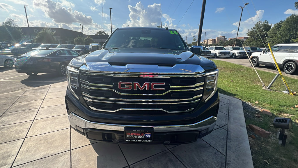 Used 2025 GMC Sierra 1500 SLT Truck
