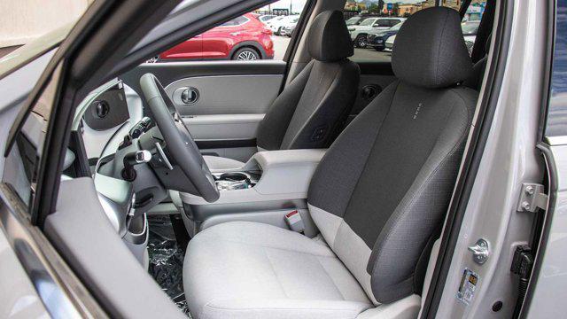 2026 Hyundai IONIQ 9 SE - Photo 10