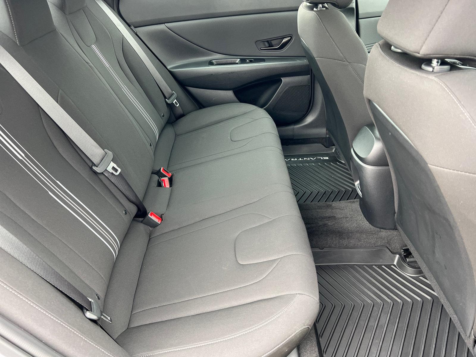 2026 Hyundai Elantra SEL Sport - Photo 10