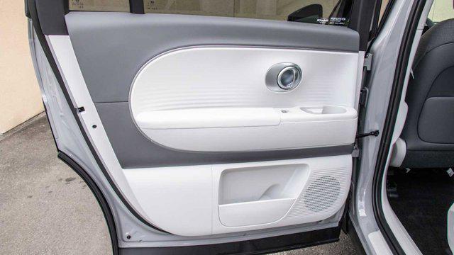2026 Hyundai IONIQ 9 SE - Photo 20