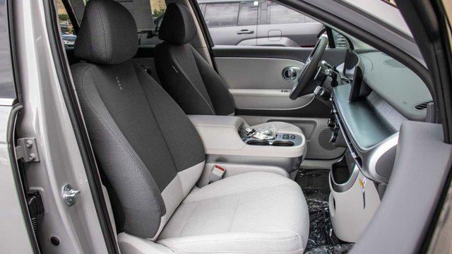 2026 Hyundai IONIQ 9 SE - Photo 18