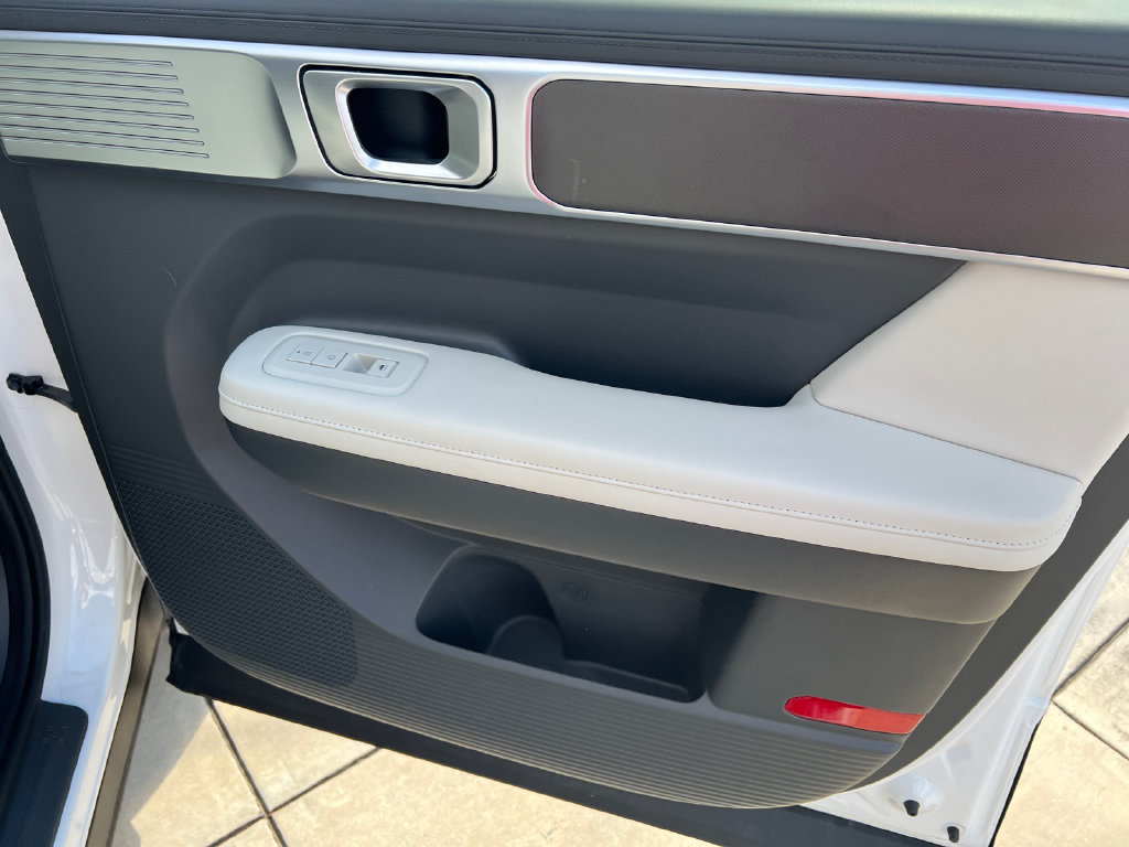 2025 Hyundai Santa Fe SEL - Photo 6