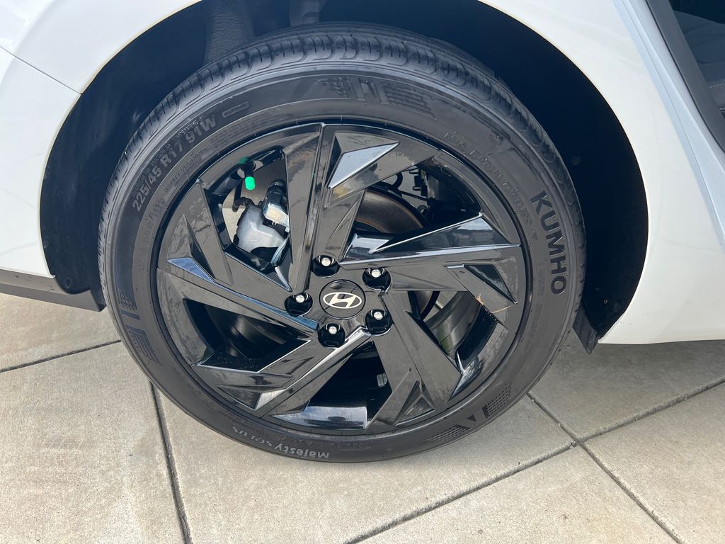 2026 Hyundai Elantra SEL Sport - Photo 8