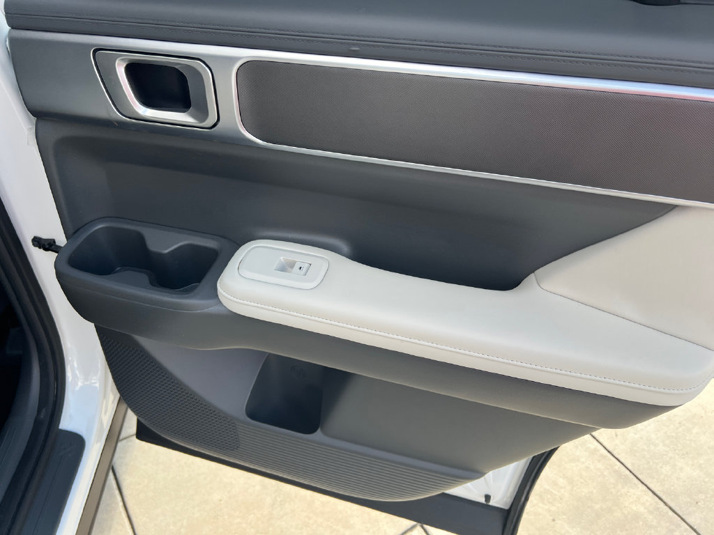 2025 Hyundai Santa Fe SEL - Photo 9