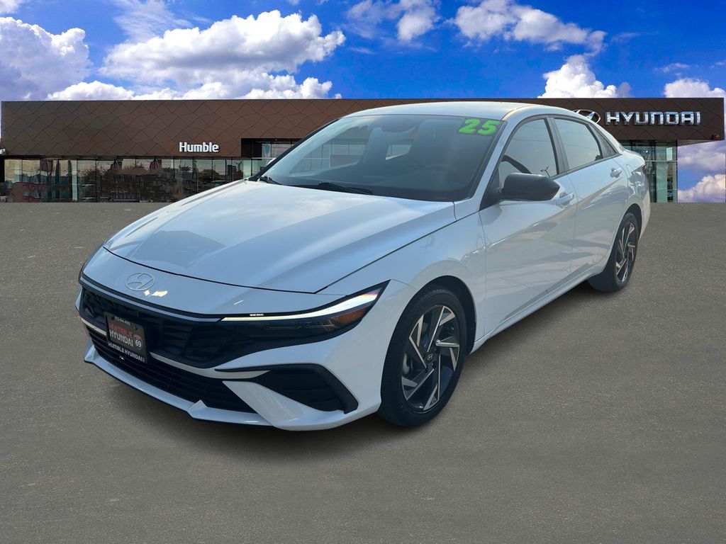  Hyundai Elantra