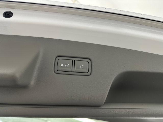 2026 Hyundai Palisade Limited - Photo 18