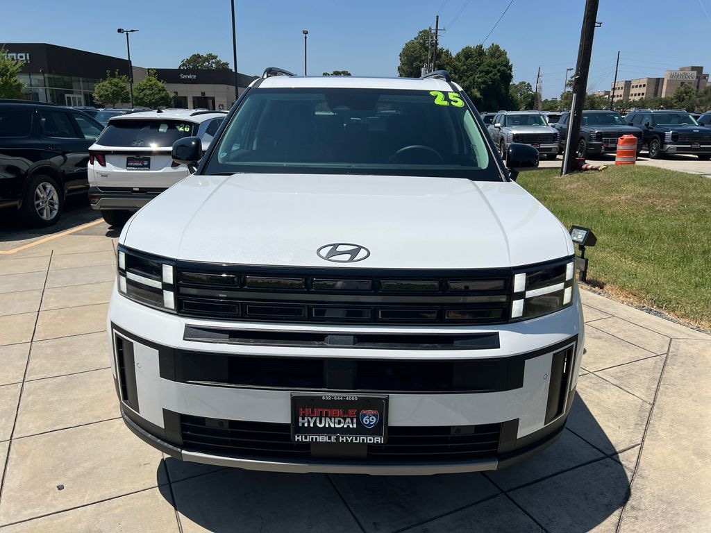 Certified 2025 Hyundai