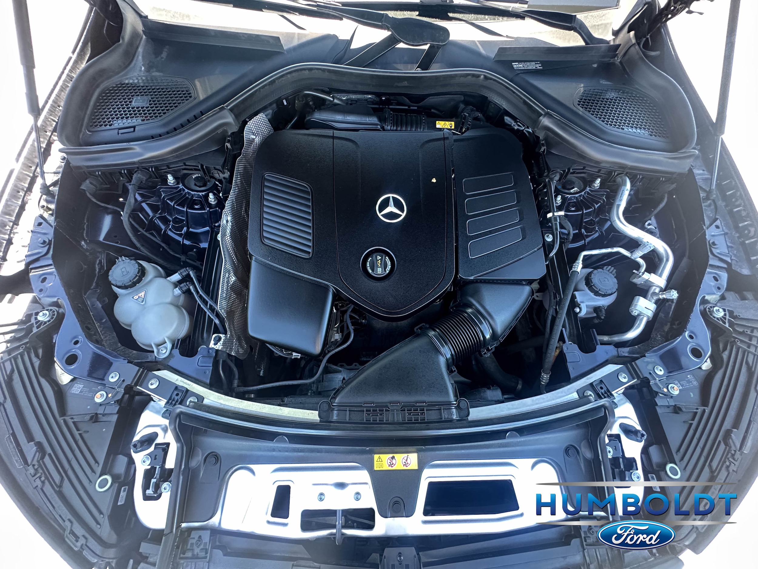 2024 Mercedes-Benz GLC Coupe GLC300 - Photo 9