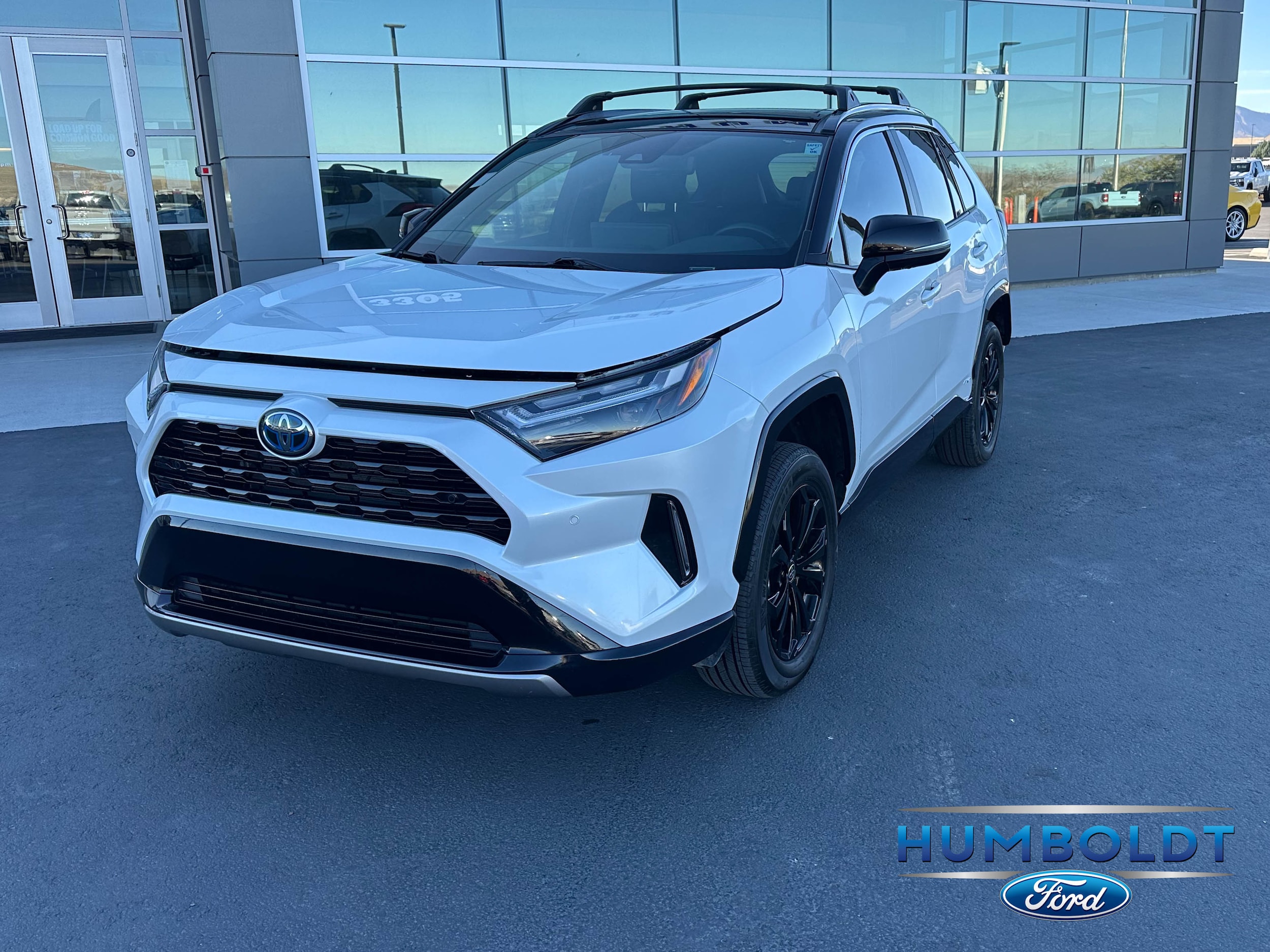 2024 Toyota RAV4 XSE