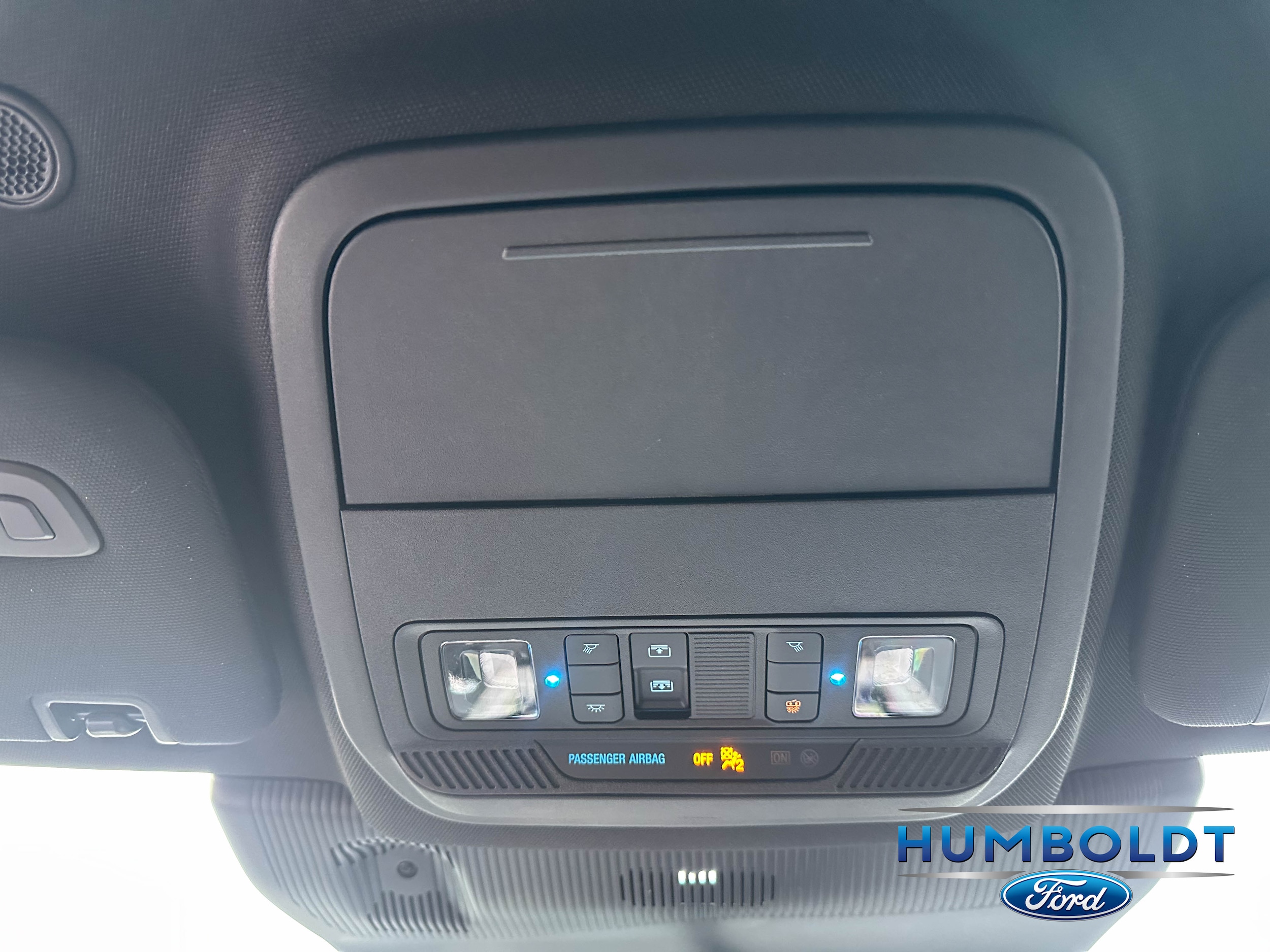 2026 Ford Explorer ST - Photo 25