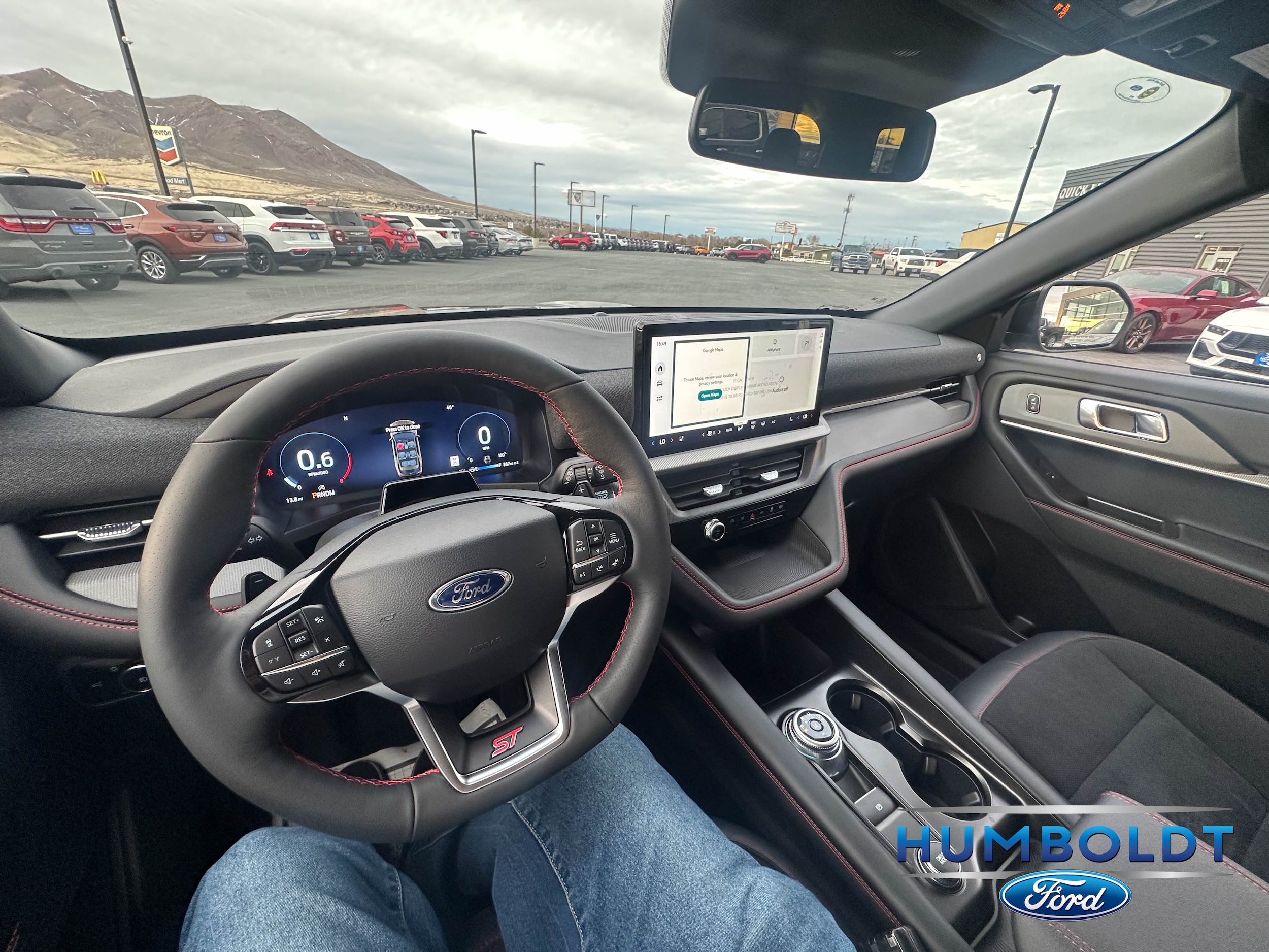 2026 Ford Explorer ST - Photo 18