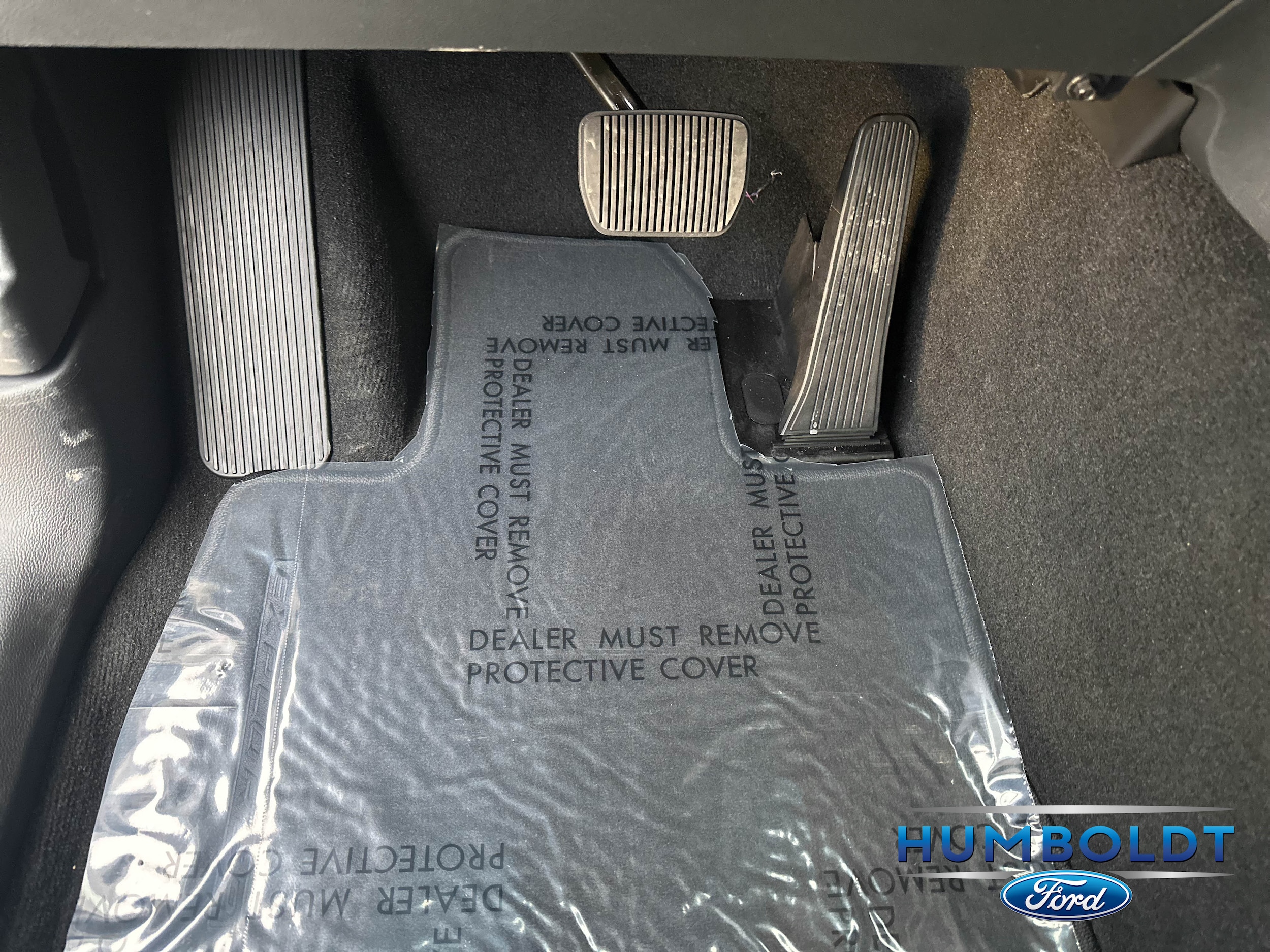 2026 Ford Explorer ST - Photo 20