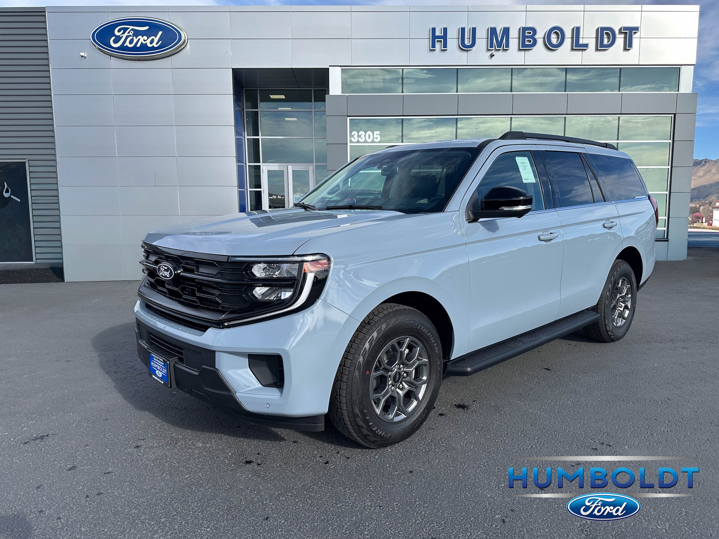 2027 Ford Expedition Active