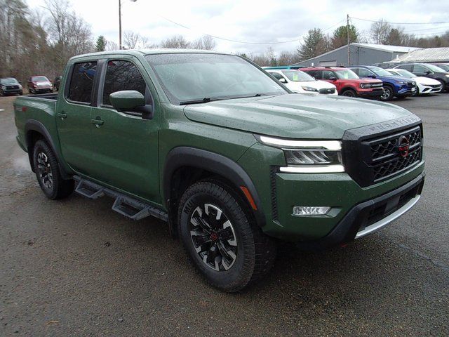 2022 Nissan Frontier PRO-4X Truck