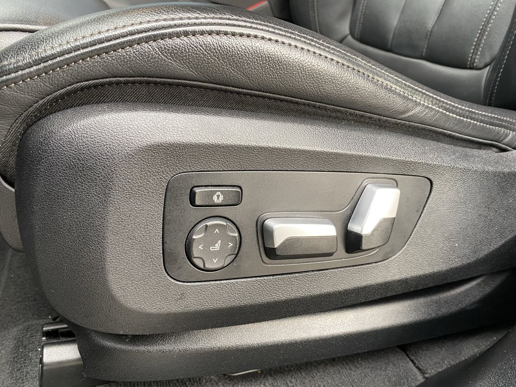 2022 BMW X5 40i - Photo 17