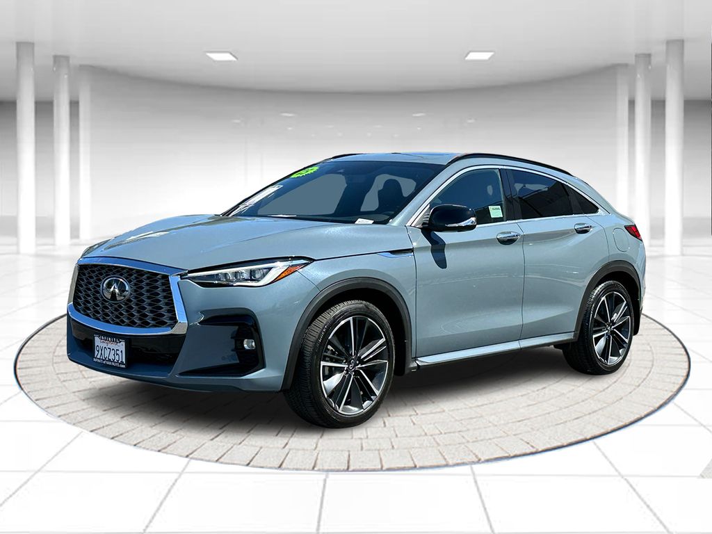 2025 INFINITI QX55 Essential