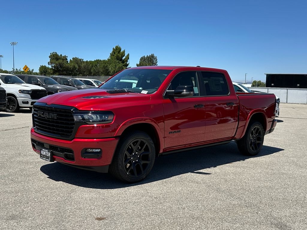 New 2026 Ram 1500 LARAMIE CREW CAB 4X2 5'7 BOX Pickup