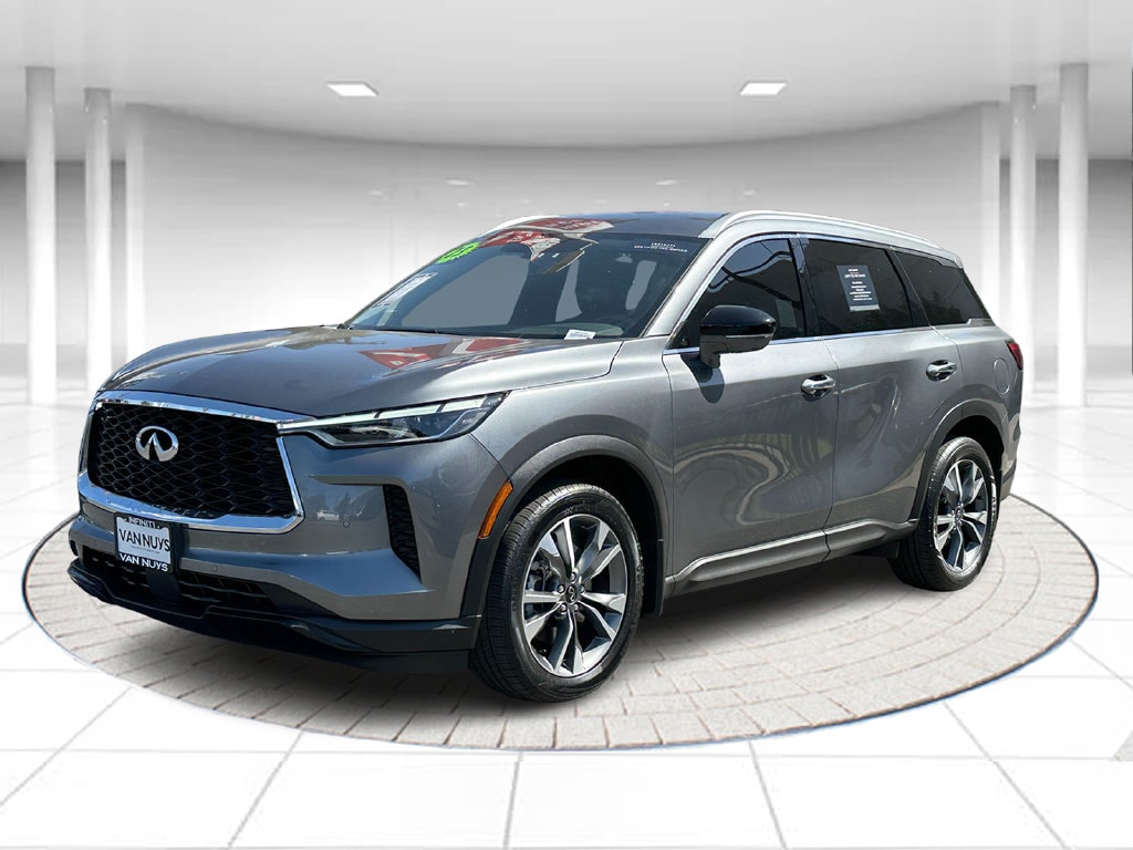 2023 INFINITI QX60 LUXE