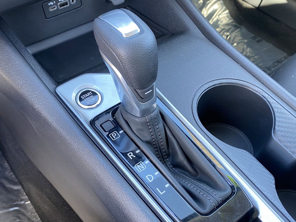 2025 Nissan Altima S - Photo 24