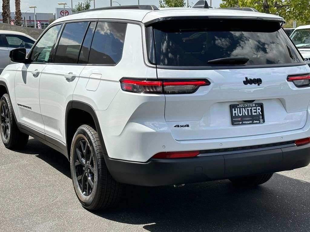 New 2026 Jeep Grand Cherokee L LAREDO ALTITUDE 4X4 Sport Utility
