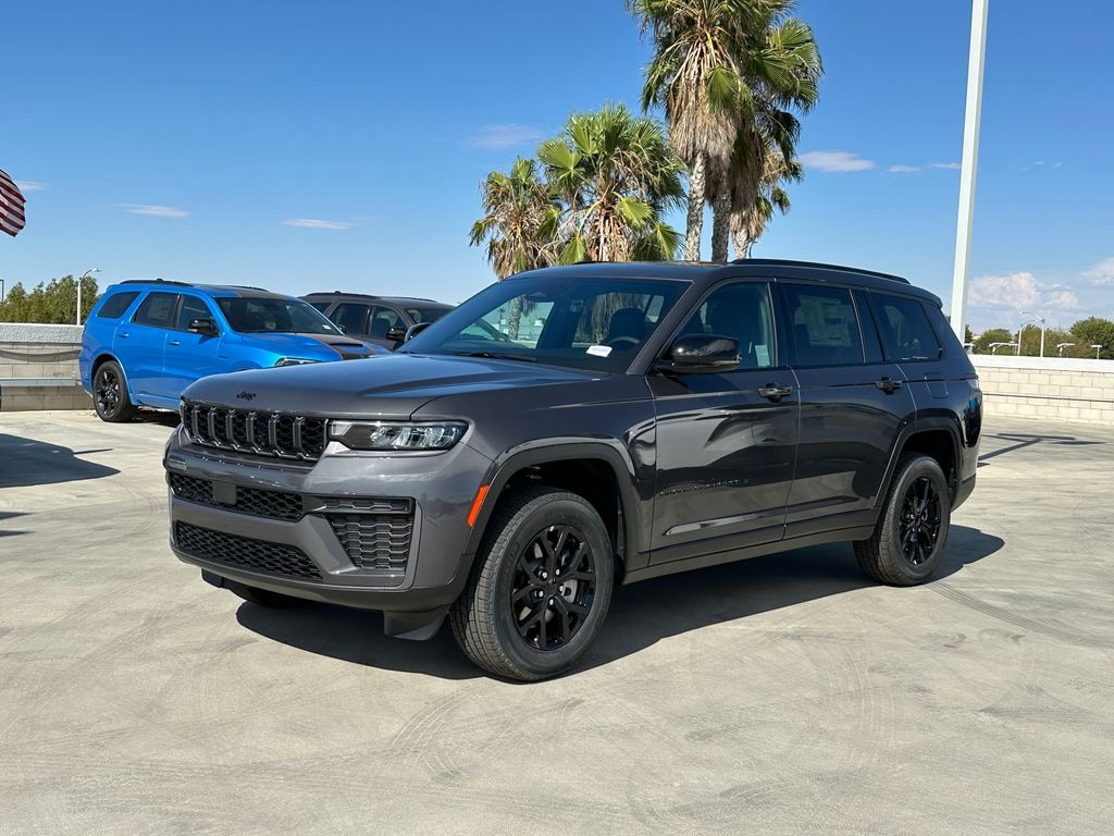 New 2026 Jeep Grand Cherokee L LAREDO ALTITUDE 4X4 Sport Utility