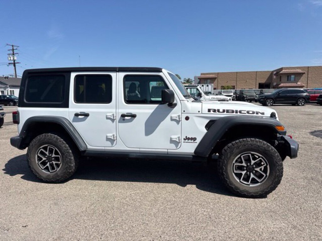 Used 2024 Jeep Wrangler Rubicon SUV