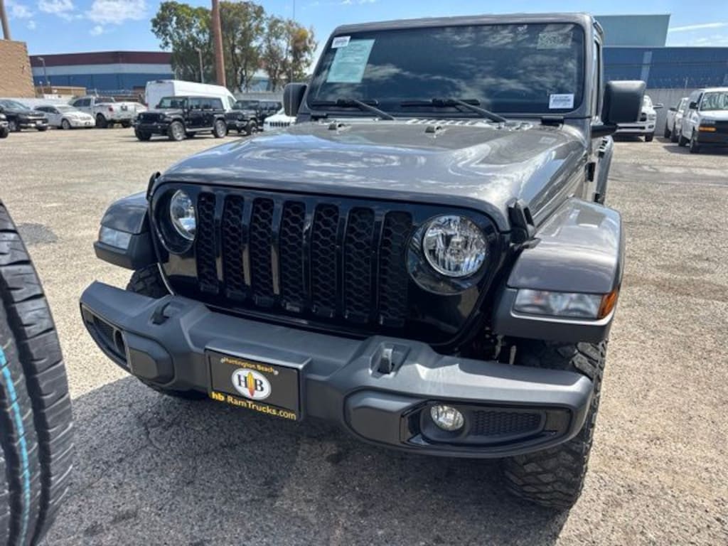 Used 2022 Jeep Gladiator Willys Truck