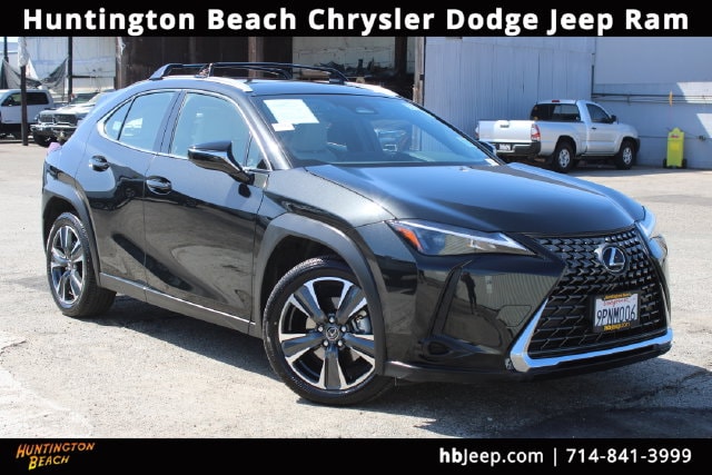 2025 Lexus UX Hybrid