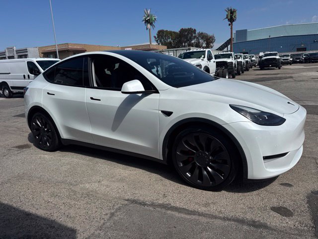 Used 2022 Tesla Model Y Performance with VIN 7SAYGDEF1NF445572 for sale in Huntington Beach, CA