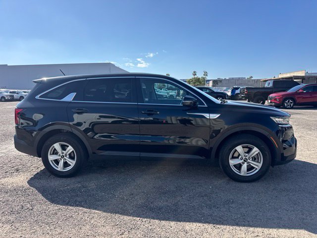 Used 2022 Kia Sorento LX SUV