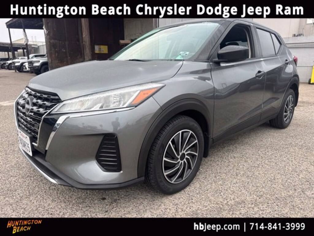 Used 2022 Nissan Kicks S SUV