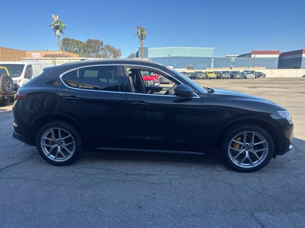 Used 2021 Alfa Romeo Stelvio Ti SUV