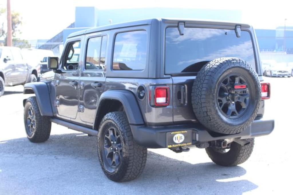 Used 2022 Jeep Wrangler Unlimited Willys SUV