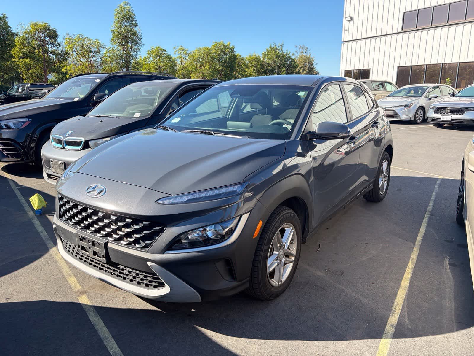 New 2023 Hyundai Kona SE SUV for sale near Costa Mesa