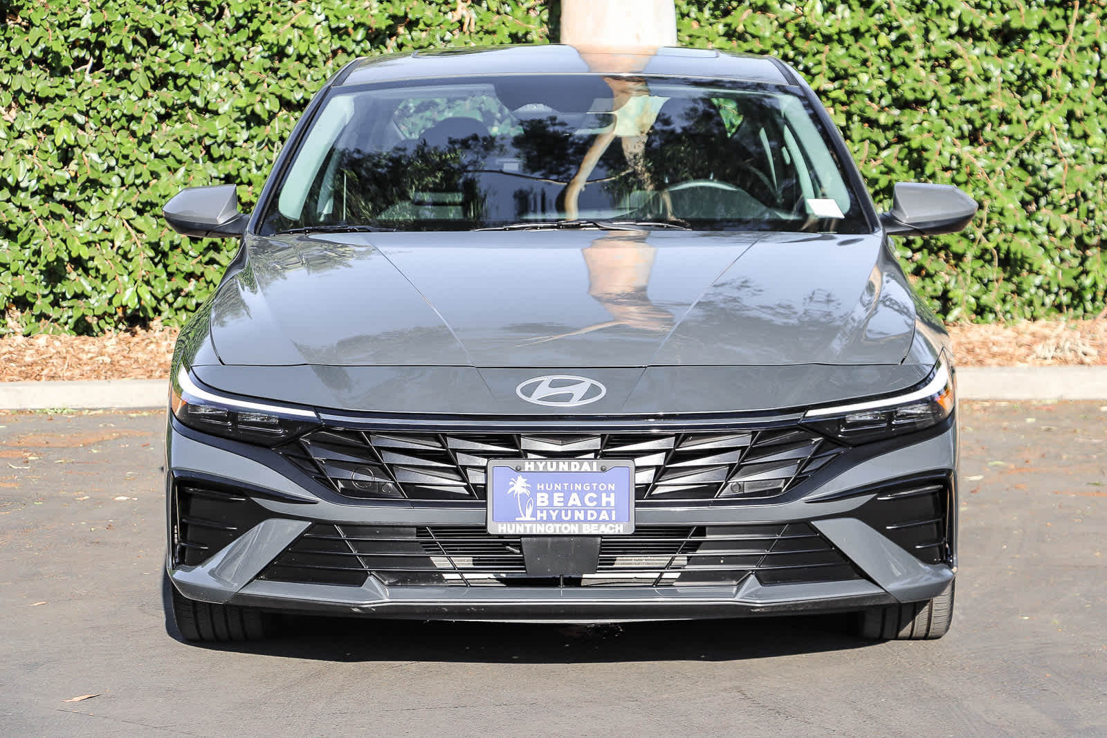 Certified 2025 Hyundai Elantra SEL Convenience Sedan