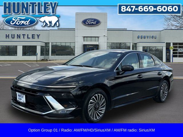 2025 Hyundai Sonata Hybrid