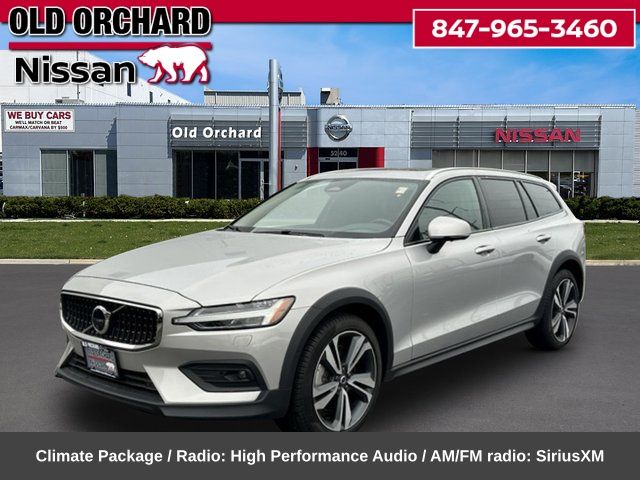 2025 Volvo V60 Cross Country Plus