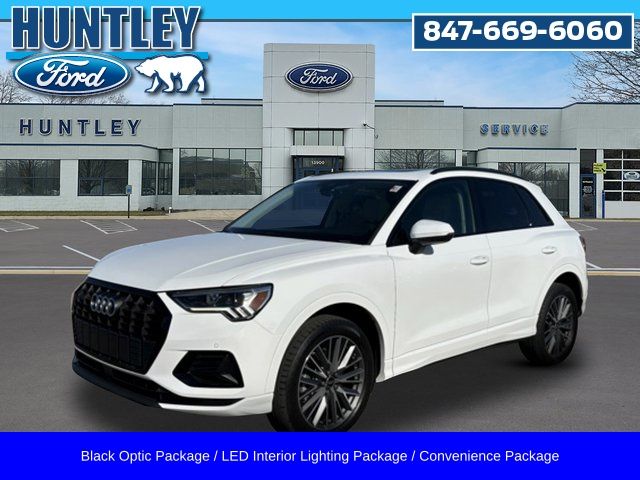 2023 Audi Q3 Premium