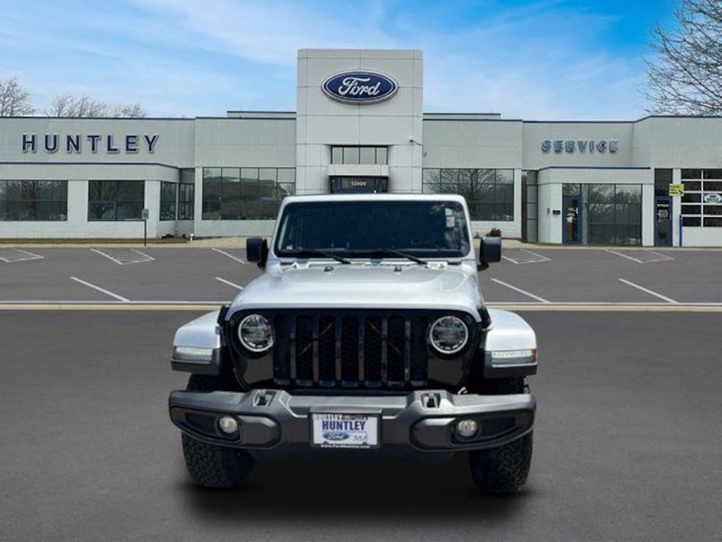 Used 2022 Jeep Gladiator Willys Truck