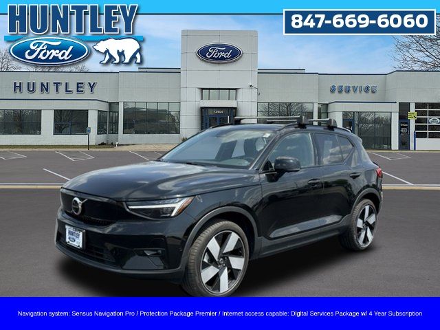 2023 Volvo XC40