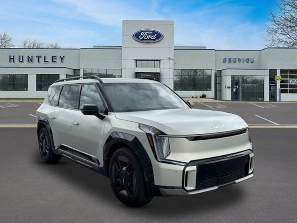 Used 2024 Kia EV9 GT-Line SUV