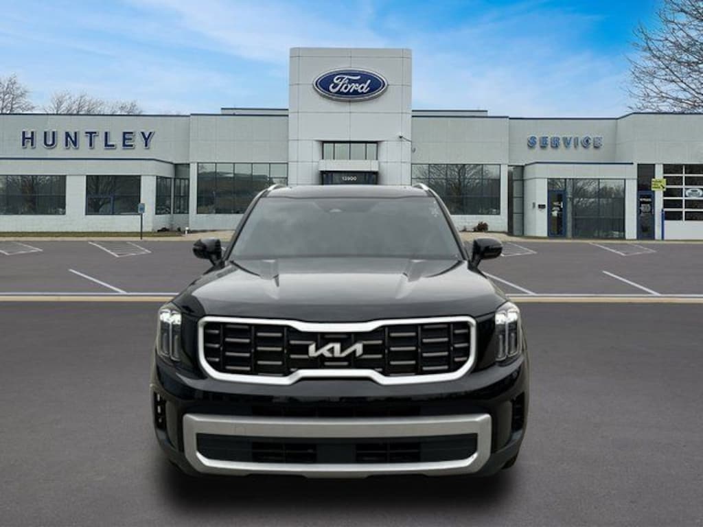 Used 2024 Kia Telluride S SUV