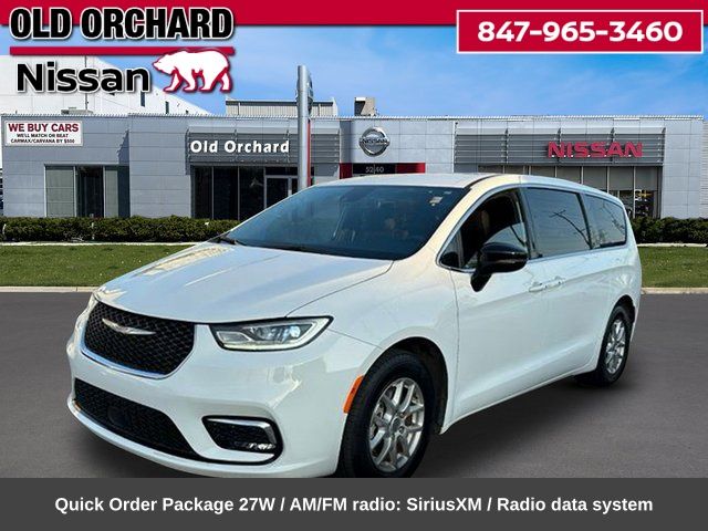 2024 Chrysler Pacifica