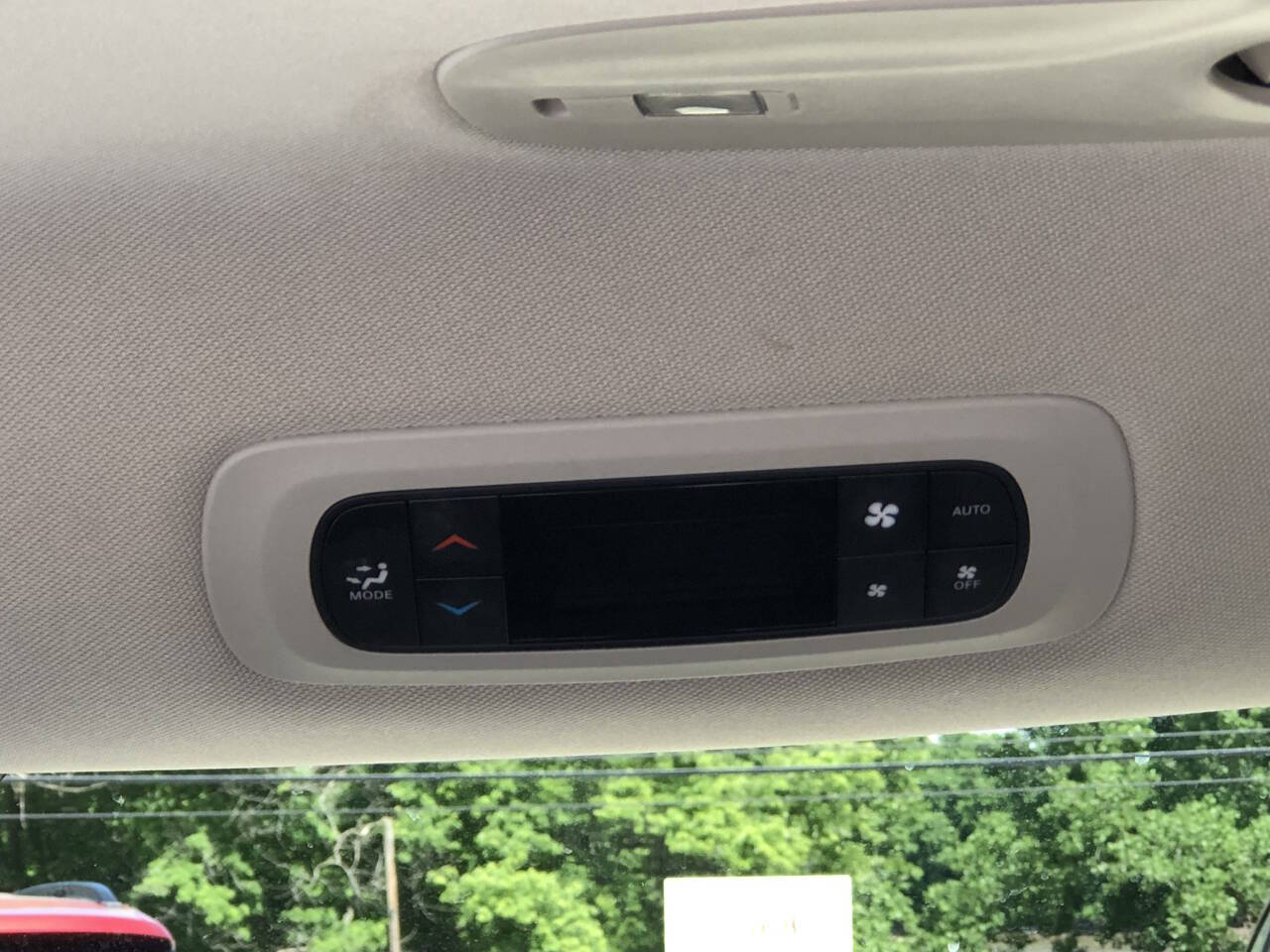2024 Chrysler Pacifica Touring L - Photo 28