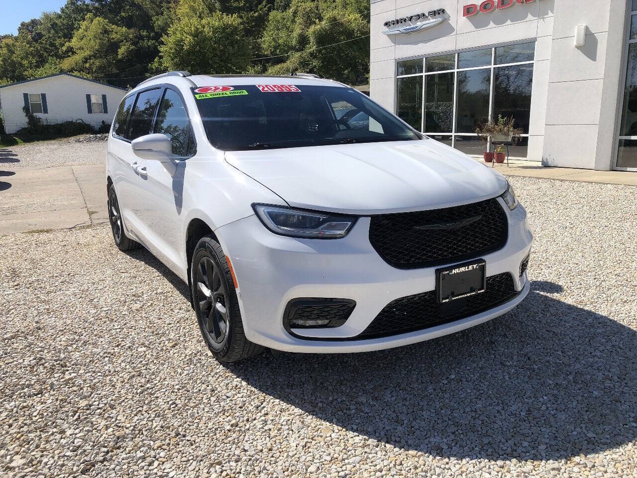 2022 Chrysler Pacifica Touring L