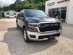 2026 Ram 1500 BIG HORN CREW CAB 4X4 5'7 BOX Pickup