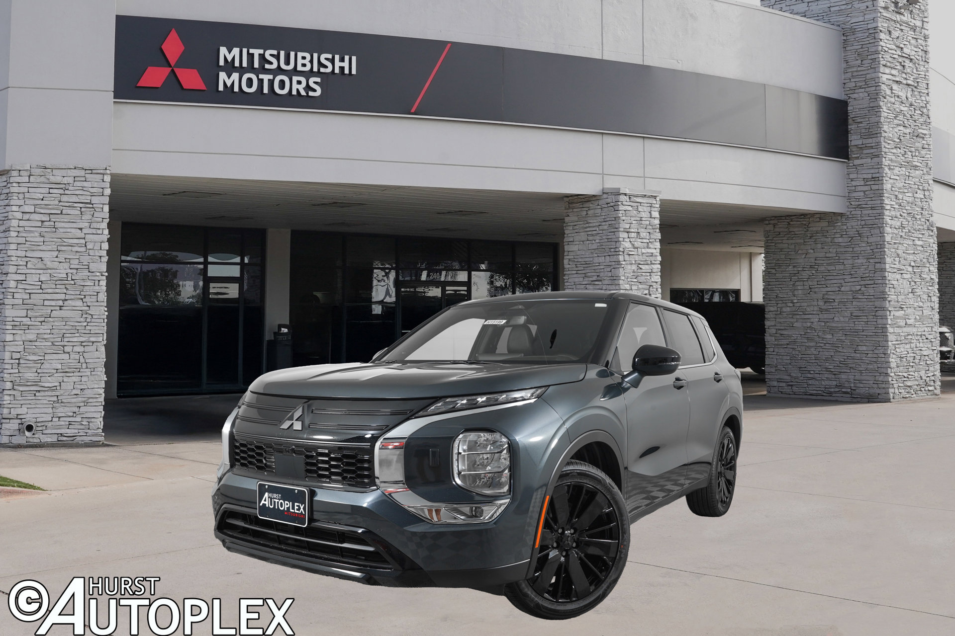 New 2026 Mitsubishi Outlander LE 1.5T S-AWC Sport Utility