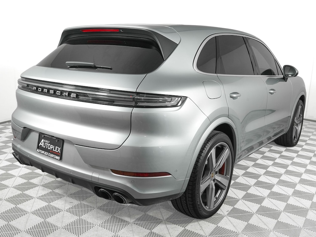 Used 2024 Porsche Cayenne SUV