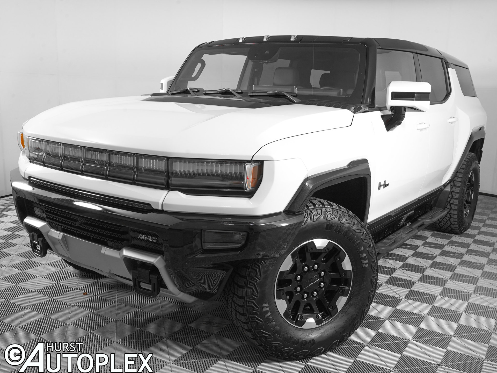 Used 2024 GMC Hummer EV SUV 2X SUV